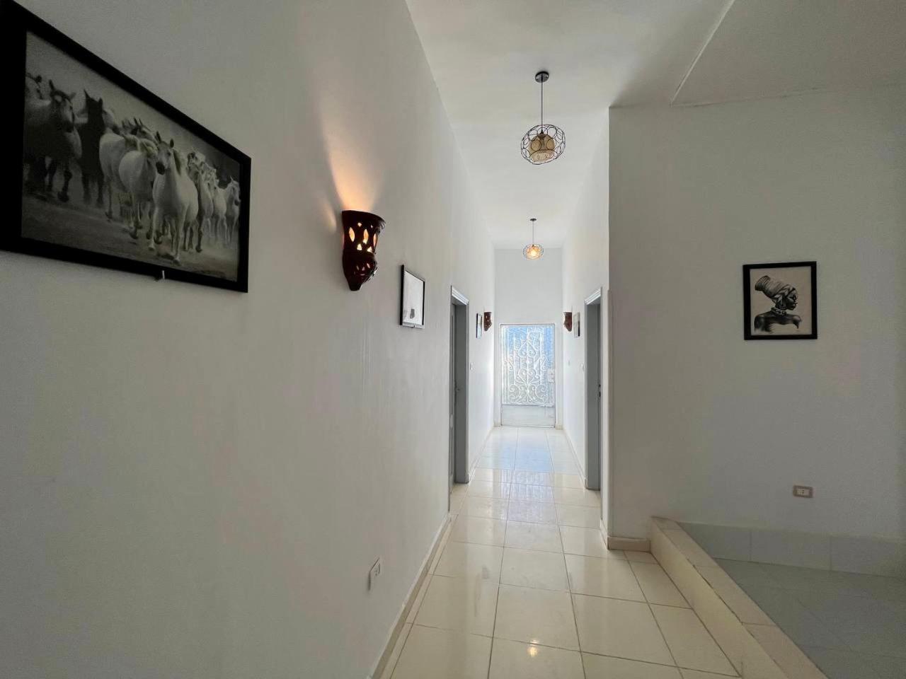 Moon House Of * الأقصر